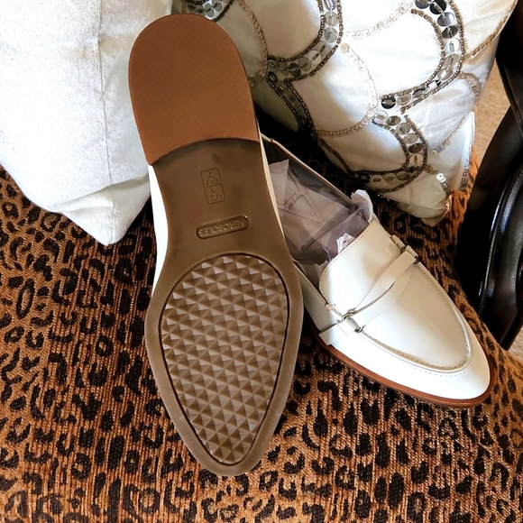 Aerosols, Women's white South East shoe leather slip on loafer shoes siz… - Picture 7 of 8
